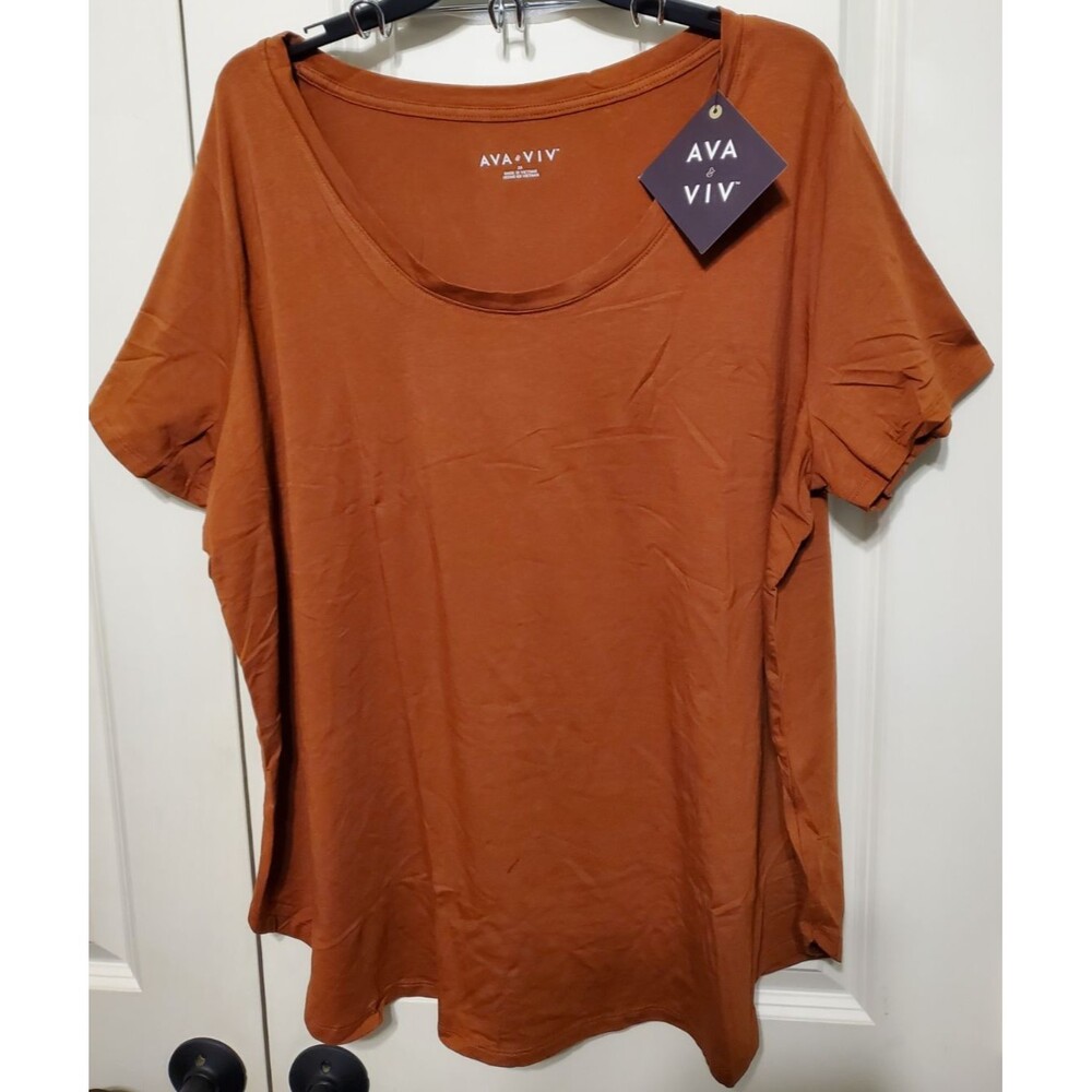 Ava & Viv Women's Scoop Neck Top T-Shirt Curved Bottom Rust Color Size 2X - NWT
